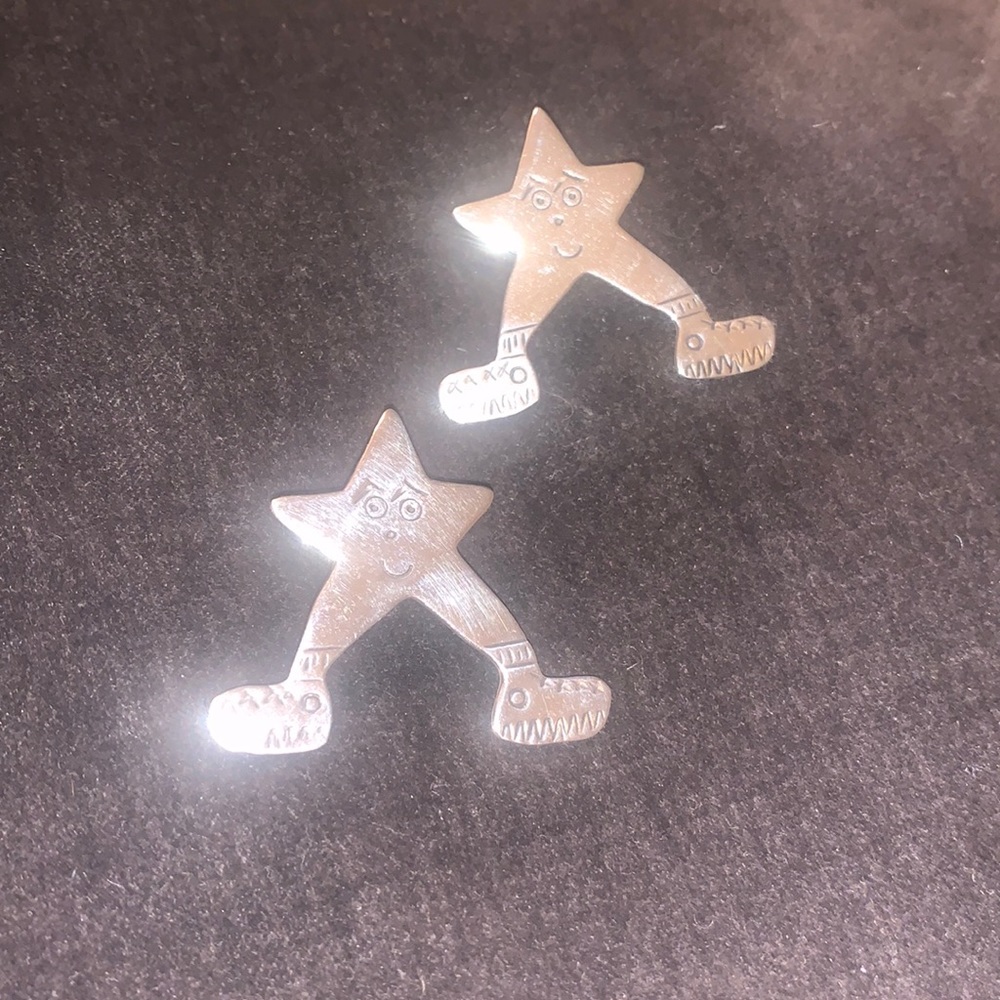 Sterling silver pickle ball stars earrings. - Picture 7 of 9